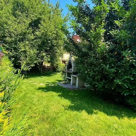 Cozy With Backyard And Fireplace In * سبانجا