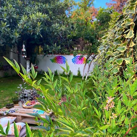Cozy With Backyard And Fireplace In فيلة